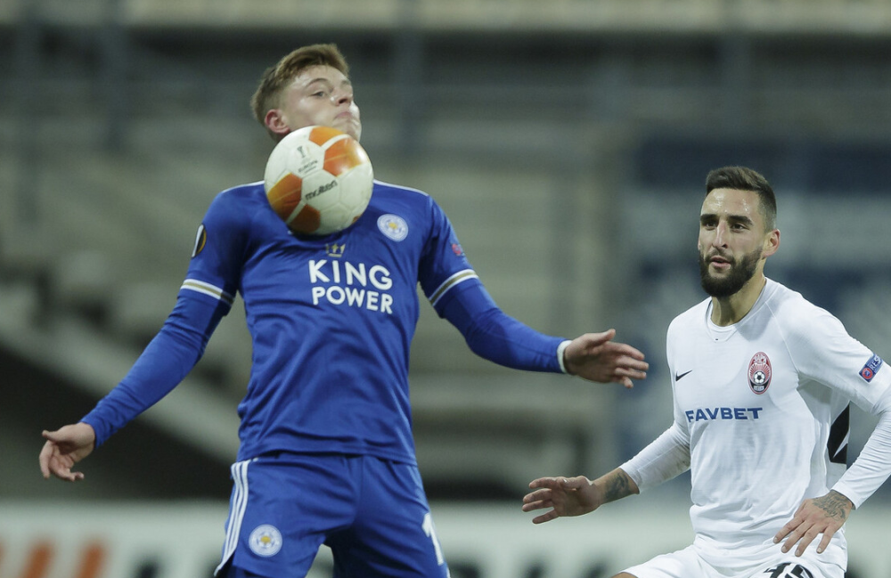 爱游戏直播-包含帕尔梅拉斯中场大将伤愈复出，战阿尔希拉尔阵容稳固的词条