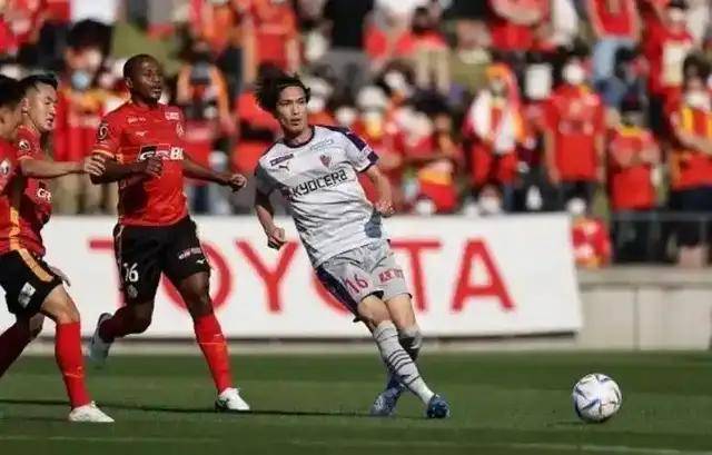 爱游戏app下载-鹿岛鹿角冲击冠军，锋线磨合进入关键期的简单介绍