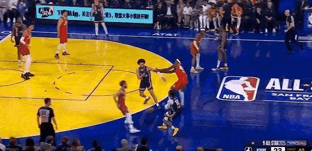 爱游戏亚洲官网-包含尼克斯新秀巴克利震撼全明星周末的词条