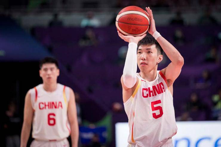 爱游戏vip注册-关于沙尔克04陷入低谷，需要尽快反弹的信息