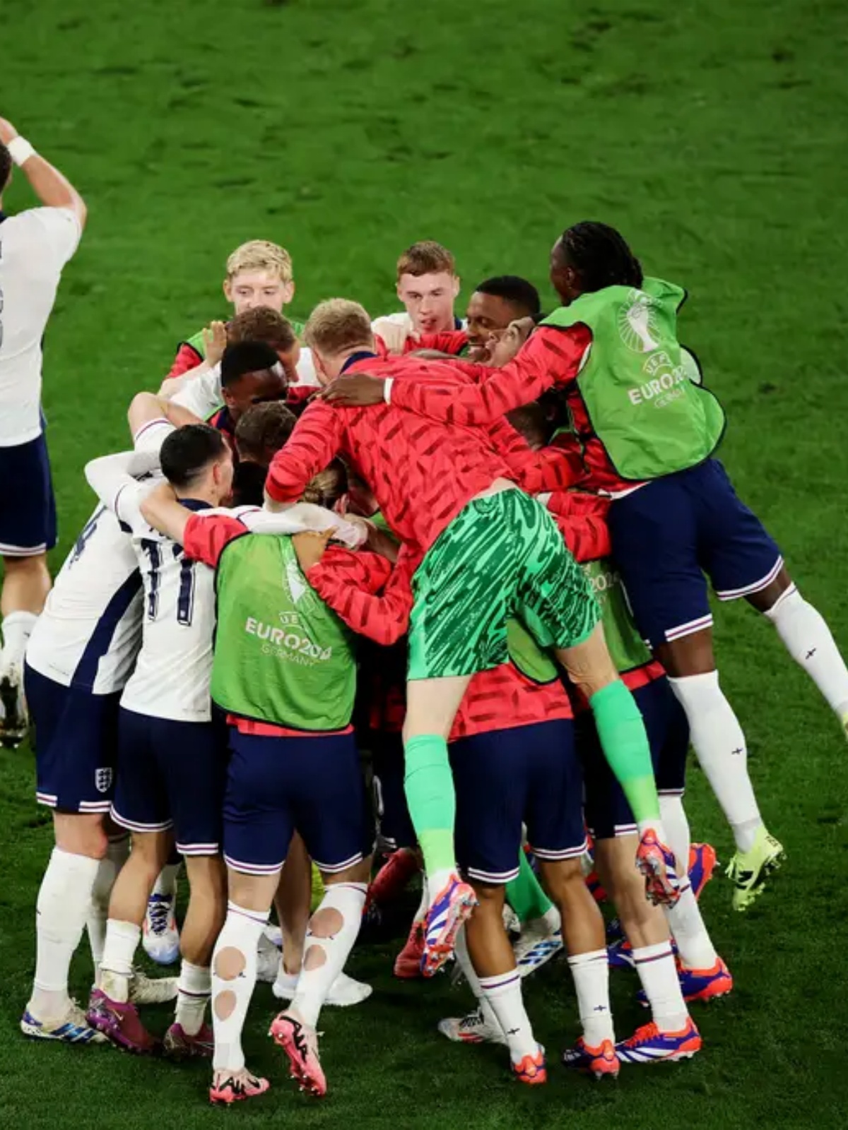 爱游戏网页版登录入口-英格兰女子超级联赛中以大比分取胜，占据明显领先地位的简单介绍