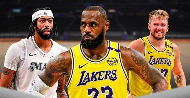 爱游戏入口-湖人成功击败独行侠，詹姆斯表现出色领队