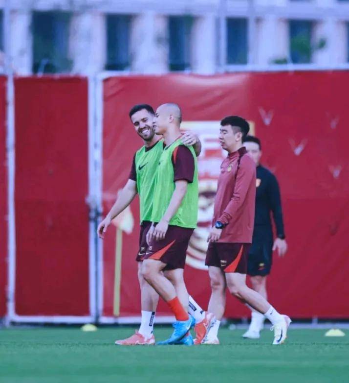 爱游戏培训-求胜欲望，运动员全力以赴迎接挑战